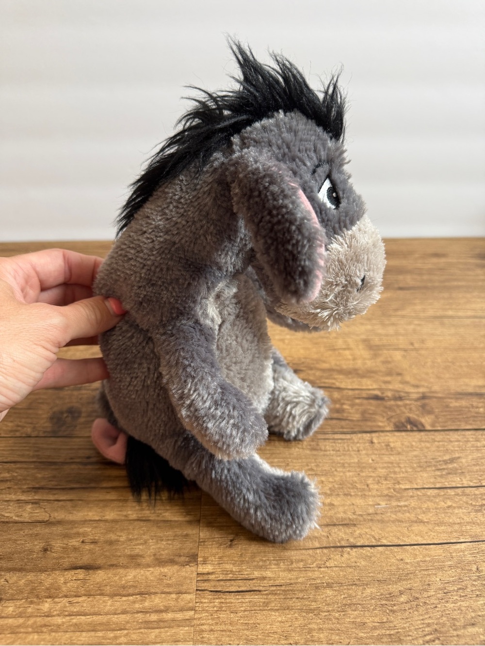 Disney Parks Eeyore Plush 8 inches / Winnie the Pooh